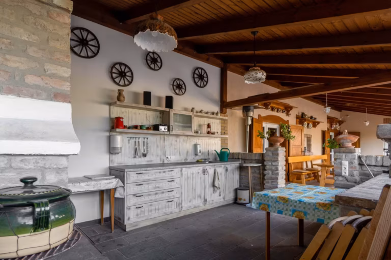 Vidéki villa, luxusbirtok hogyan varázsold otthonná – vagy add el rekordidő alatt